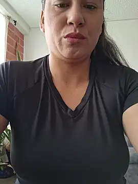 Zoe Nasty online show from April 13, 2026, 1:26 pm