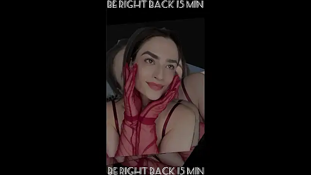 Snapshot of Camilla__one__ chatting on February 4, 2026, 1:22 am Camilla one online show from February 4, 2026, 1:22 am