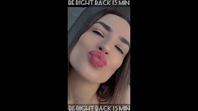 Snapshot of Camilla__one__ chatting on February 15, 2026, 2:56 am Camilla one online show from February 15, 2026, 2:56 am