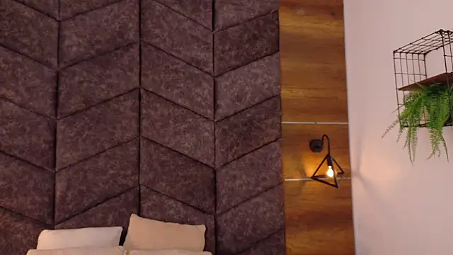 memphiswilliam online show from April 18, 2026, 2:58 am