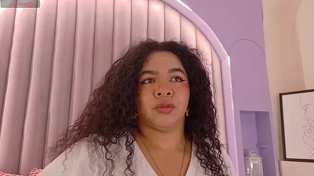 memphiswilliam online show from April 8, 2026, 2:46 am