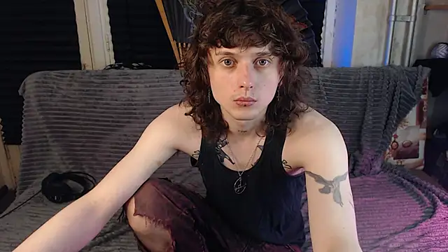 axxxturel online show from May 31, 2026, 3:51 pm