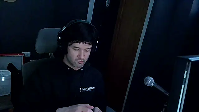 Stix Zadinia online show from April 17, 2026, 4:37 am