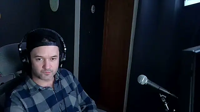 Stix Zadinia online show from April 16, 2026, 5:47 pm