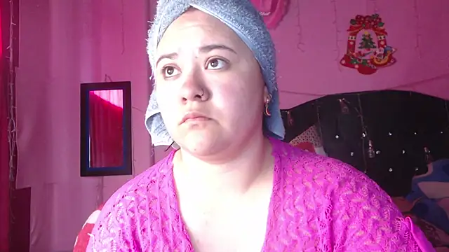 Snapshot of NikkiRous_ chatting on October 31, 2025, 12:57 pm NikkiRous online show from October 31, 2025, 12:57 pm