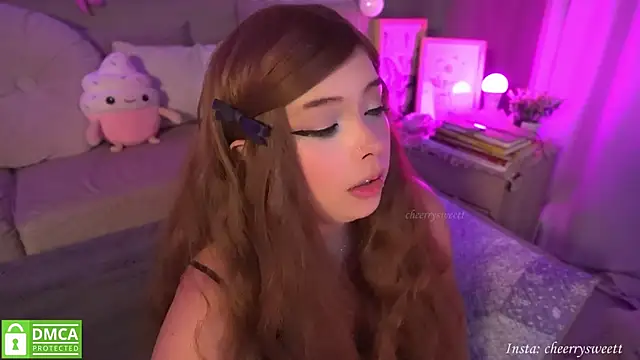 Snapshot of Cheerrysweett chatting on December 14, 2025, 1:01 am Cheerrysweett online show from December 14, 2025, 1:01 am