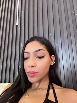 Ema azel online show from February 18, 2026, 4:03 pm