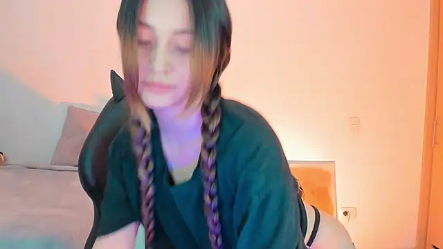 Snapshot of annie_mora chatting on November 27, 2025, 3:18 am annie mora online show from November 27, 2025, 3:18 am