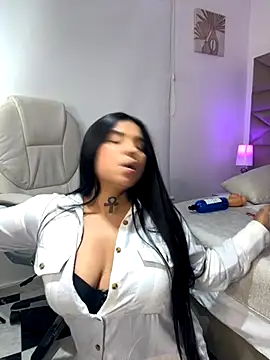 Bianca  69 online show from September 13, 2025, 3:50 am