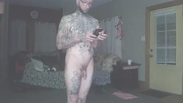 Snapshot of Smurfschmidt chatting on March 13, 2026, 3:11 am Smurfschmidt online show from March 13, 2026, 3:11 am