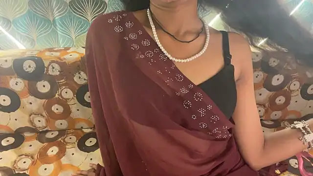 Snapshot of shuhana_ chatting on November 25, 2025, 4:57 am shuhana online show from November 25, 2025, 4:57 am