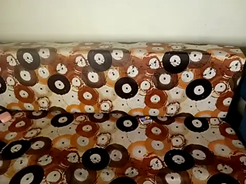 Snapshot of shuhana_ chatting on October 30, 2025, 1:37 am shuhana online show from October 30, 2025, 1:37 am