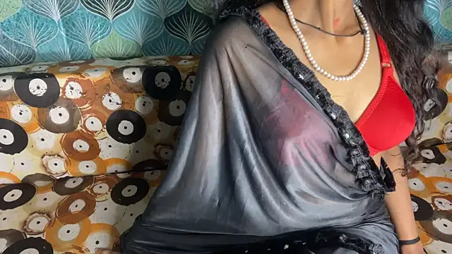 Snapshot of shuhana_ chatting on November 30, 2025, 5:08 am shuhana online show from November 30, 2025, 5:08 am