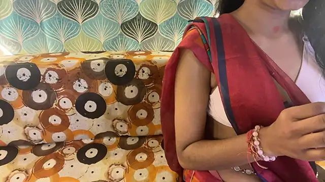 Snapshot of shuhana_ chatting on November 18, 2025, 4:49 am shuhana online show from November 18, 2025, 4:49 am