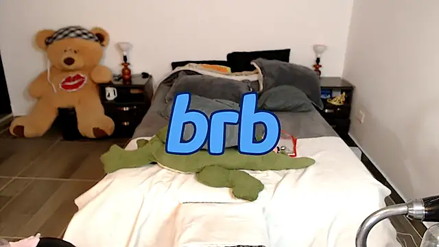 Snapshot of KRISTAL__JACKSON chatting on February 22, 2025, 5:55 am KRISTAL JACKSON online show from February 22, 2025, 5:55 am