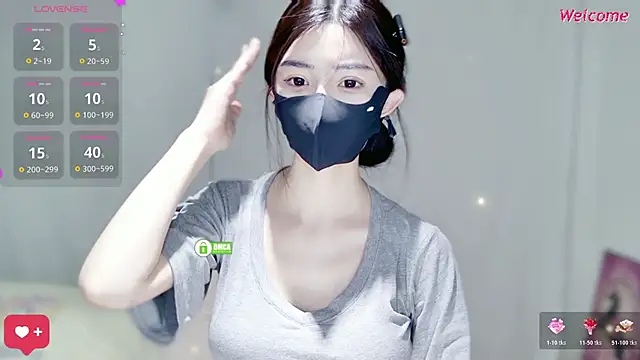 Snapshot of Duduludululu chatting on November 15, 2025, 6:28 am Duduludululu online show from November 15, 2025, 6:28 am