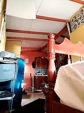 Snapshot of MrNymphoLonelySoulja chatting on October 6, 2025, 10:38 am MrNymphoLonelySoulja online show from October 6, 2025, 10:38 am