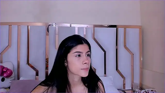 Snapshot of TifanyChill chatting on September 23, 2025, 8:49 pm TifanyChill online show from September 23, 2025, 8:49 pm