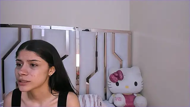 Snapshot of TifanyChill chatting on November 20, 2025, 7:36 pm TifanyChill online show from November 20, 2025, 7:36 pm