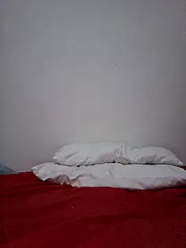 Snapshot of altinya chatting on November 4, 2025, 4:27 am altinya online show from November 4, 2025, 4:27 am