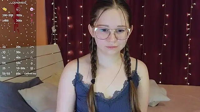 AnastasiiaFox online show from December 20, 2025, 7:55 am