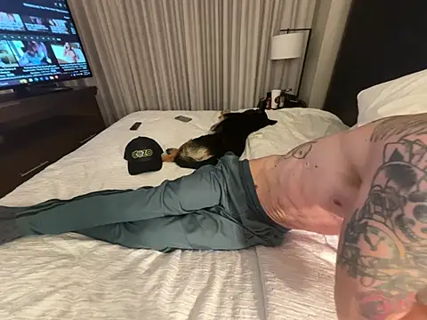 Alphanik4 online show from March 22, 2025, 3:09 am