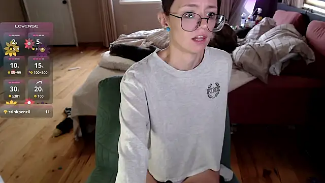 Snapshot of Plantbabeee chatting on September 23, 2025, 4:36 pm Plantbabeee online show from September 23, 2025, 4:36 pm