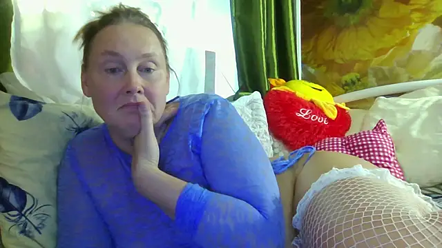 pussykroshka online show from September 12, 2025, 3:01 pm