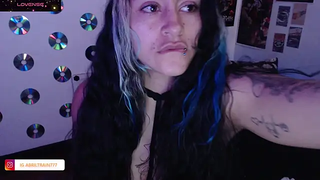 Snapshot of abril666 chatting on November 5, 2025, 2:53 pm abril666 online show from November 5, 2025, 2:53 pm