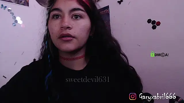 Snapshot of abril666 chatting on March 19, 2025, 12:56 pm abril666 online show from March 19, 2025, 12:56 pm