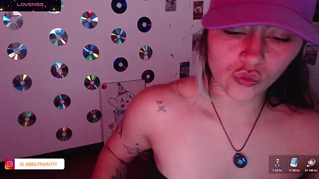 Snapshot of abril666 chatting on November 11, 2025, 4:13 pm abril666 online show from November 11, 2025, 4:13 pm