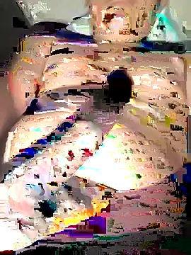 Snapshot of EZEL-59 chatting on October 12, 2025, 12:06 pm EZEL-59 online show from October 12, 2025, 12:06 pm