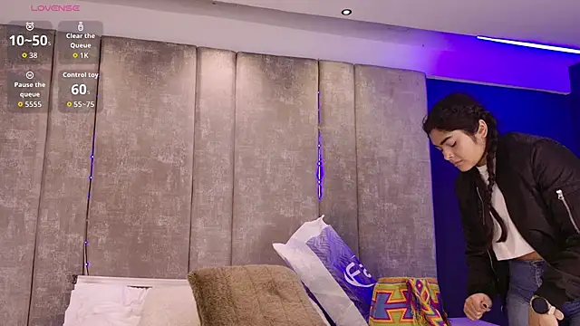 Snapshot of GiselOrtiz chatting on November 19, 2025, 10:59 am GiselOrtiz online show from November 19, 2025, 10:59 am