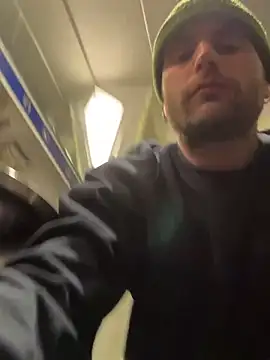 Snapshot of itsmehoneyhm chatting on March 21, 2025, 5:21 am itsmehoneyhm online show from March 21, 2025, 5:21 am