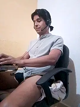 MX-SEX-FUN online show from March 13, 2026, 2:38 am