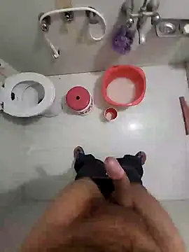 Snapshot of parank2021 chatting on February 4, 2025, 12:00 pm parank2021 online show from February 4, 2025, 12:00 pm