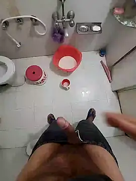 Snapshot of parank2021 chatting on February 10, 2025, 2:52 am parank2021 online show from February 10, 2025, 2:52 am