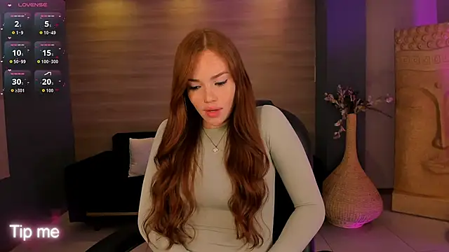 CorinneRusso online show from March 26, 2026, 12:58 pm