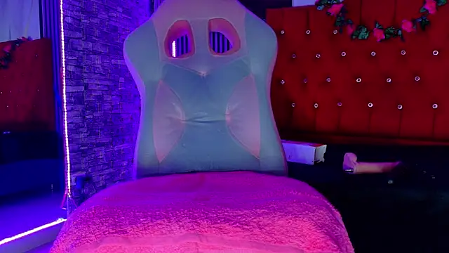 Snapshot of miahernadez303av chatting on March 2, 2026, 7:26 am miahernadez303av online show from March 2, 2026, 7:26 am