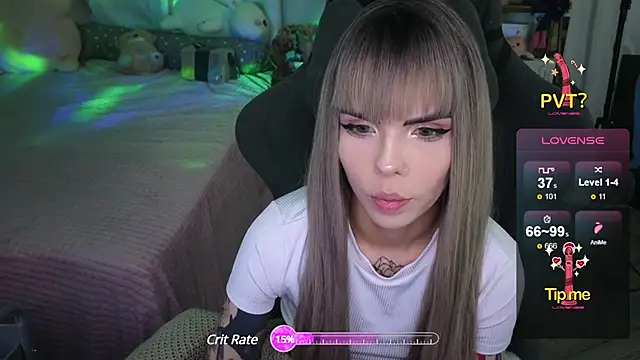 Snapshot of Kerry_Kirk chatting on February 3, 2025, 7:42 pm Kerry Kirk online show from February 3, 2025, 7:42 pm