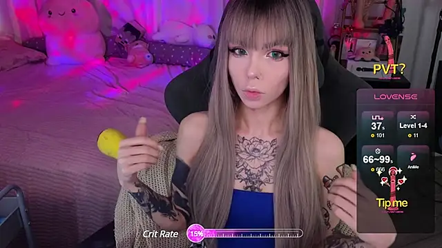 Snapshot of Kerry_Kirk chatting on February 8, 2025, 10:18 am Kerry Kirk online show from February 8, 2025, 10:18 am