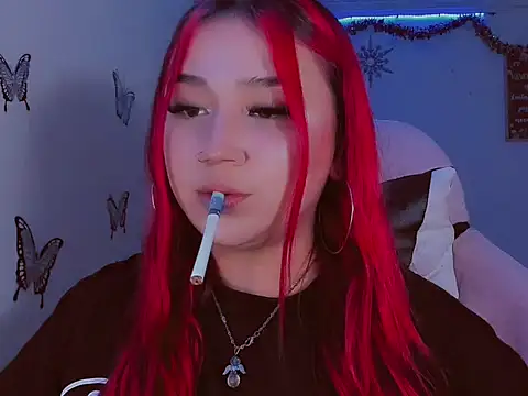 Snapshot of madisonx17 chatting on February 7, 2026, 10:40 pm madisonx17 online show from February 7, 2026, 10:40 pm