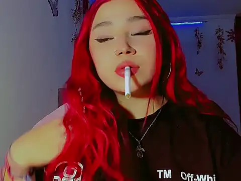 Snapshot of madisonx17 chatting on September 18, 2025, 8:56 pm madisonx17 online show from September 18, 2025, 8:56 pm