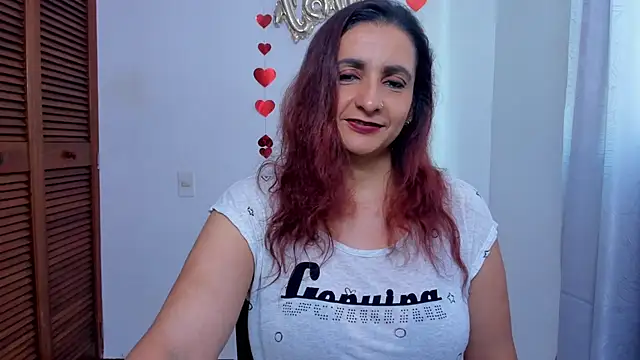 Snapshot of xulay11 chatting on October 26, 2025, 8:20 pm xulay11 online show from October 26, 2025, 8:20 pm