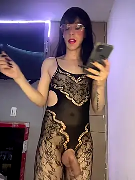 Snapshot of danielagh29 chatting on December 15, 2025, 6:30 am danielagh29 online show from December 15, 2025, 6:30 am