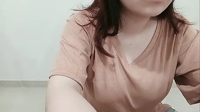 Milajinxi online show from February 23, 2026, 12:56 am