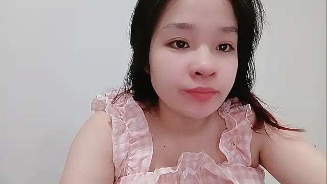 Milajinxi online show from April 5, 2026, 12:50 am