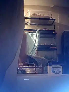 Snapshot of Buddy_Cuck chatting on November 5, 2025, 1:31 am Buddy Cuck online show from November 5, 2025, 1:31 am