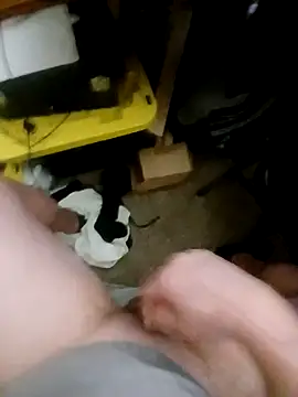 Snapshot of Buddy_Cuck chatting on November 9, 2025, 9:19 pm Buddy Cuck online show from November 9, 2025, 9:19 pm