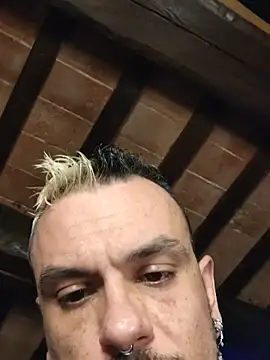 Snapshot of cek_186 chatting on October 24, 2025, 7:24 pm cek 186 online show from October 24, 2025, 7:24 pm